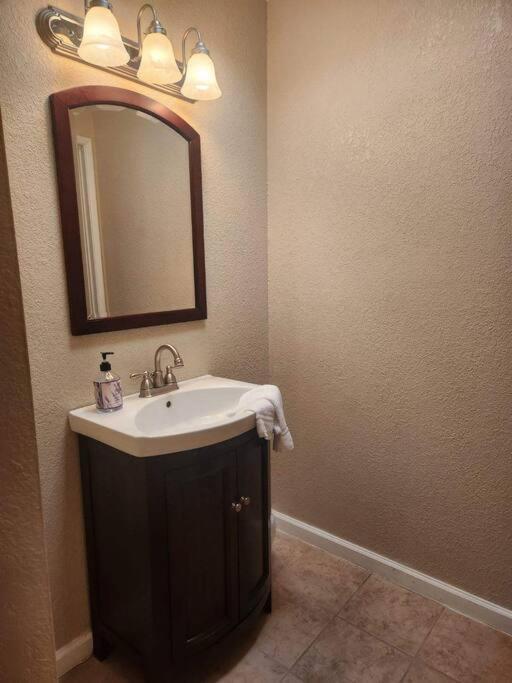 Southwestern Charm - Minutes From Everything 3/2 Sierra Vista Luaran gambar